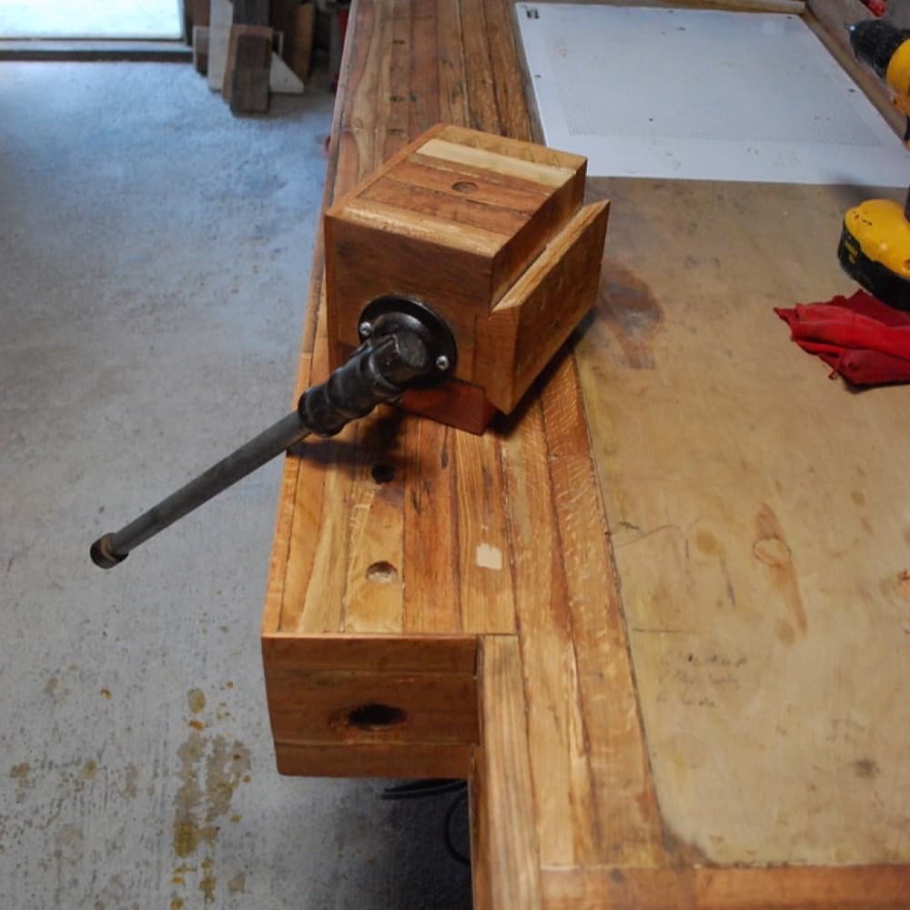 9 in. Woodworker's Front Vise
